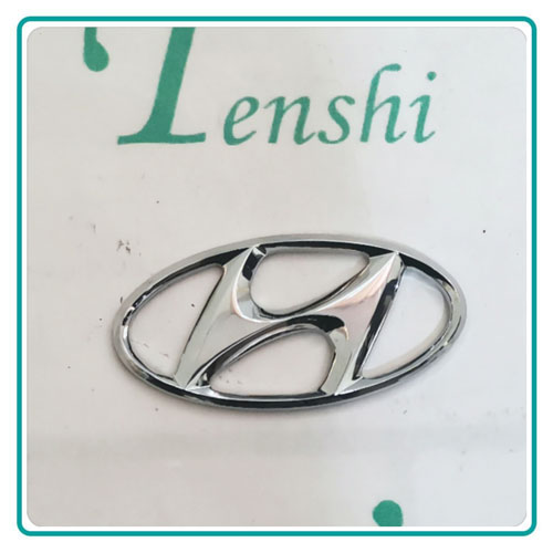 آرم صندوق عقب هیوندای سانتافه (IX45) 2007-2009  2700  اتوماتیک  -519